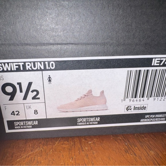 Adidas Women's Light Pink Sneakers - Picture 5 of 6